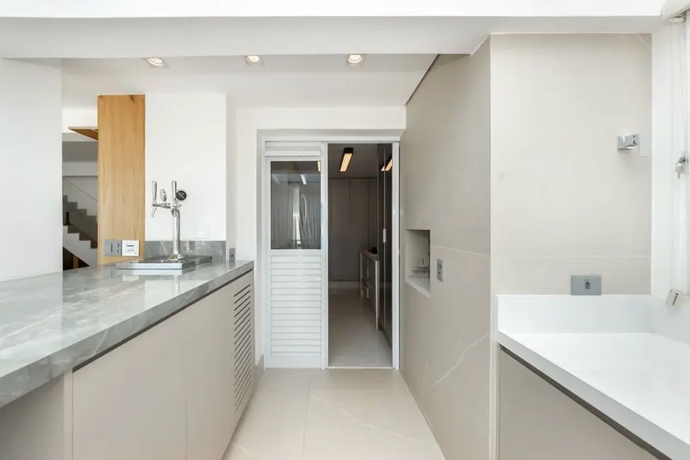 Foto 2 de Cobertura com 3 quartos à venda, 175m2 em Bosque da Saúde, São Paulo - SP