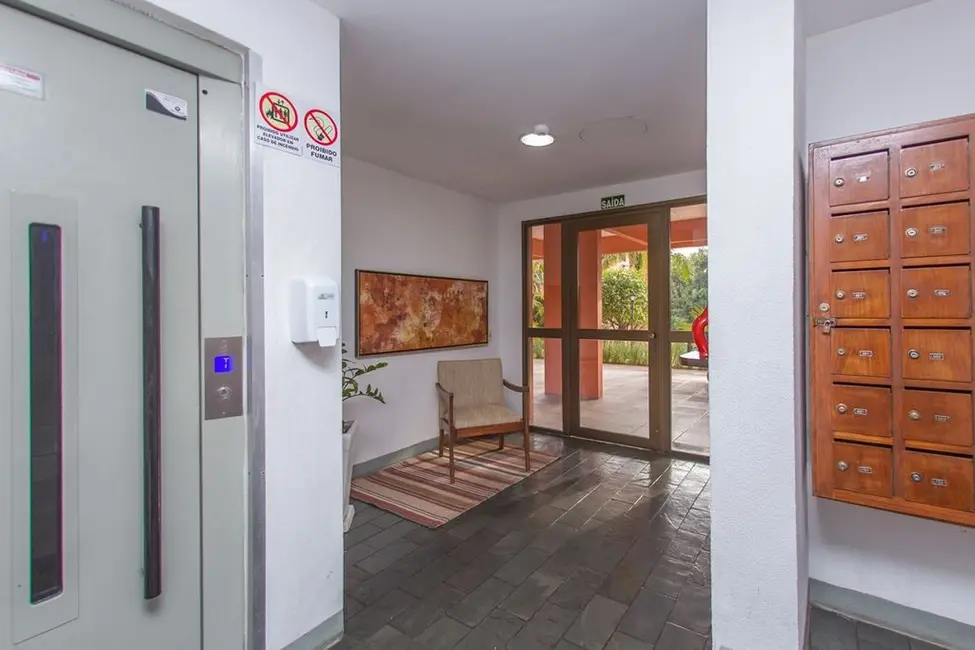 Foto 8 de Apartamento com 3 quartos à venda, 67m2 em Jardim Carvalho, Porto Alegre - RS