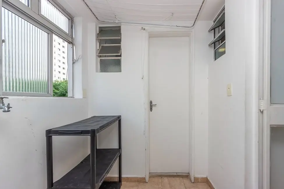 Apartamento com 2 quartos à venda, 84m2 em Moema, São Paulo - SP - imagem 4 Foto 4 de Apartamento com 2 quartos à venda, 84m2 em Moema, São Paulo - SP