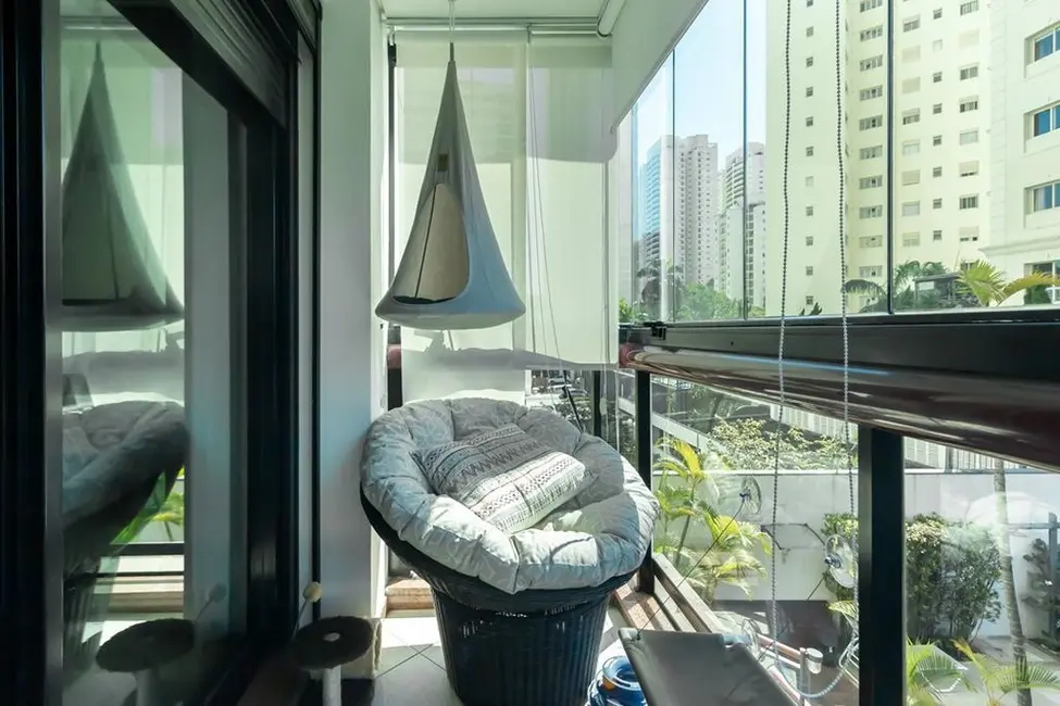 Foto 9 de Apartamento com 4 quartos à venda, 243m2 em Campo Belo, São Paulo - SP