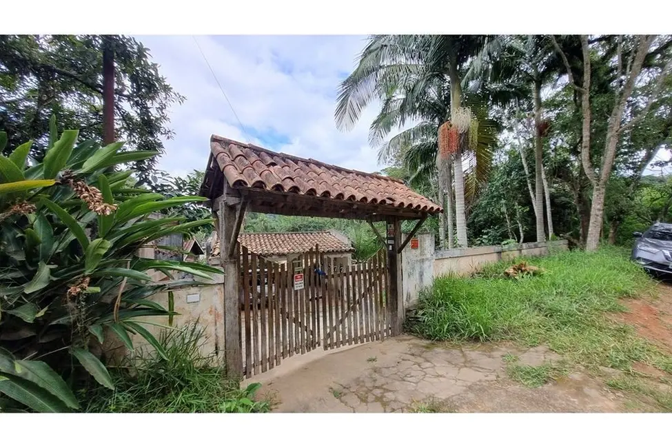 Foto 1 de Fazenda / Haras à venda, 1002m2 em Vale do Sol, Embu Das Artes - SP