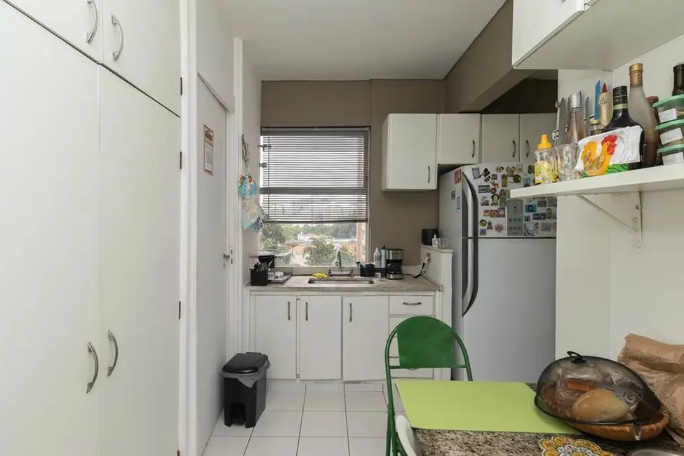 Apartamento com 3 quartos à venda, 132m2 em Moema, São Paulo - SP - imagem 9 Foto 9 de Apartamento com 3 quartos à venda, 132m2 em Moema, São Paulo - SP