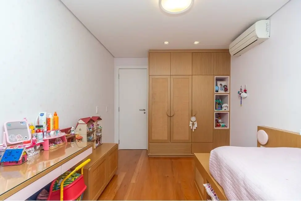 Foto 2 de Apartamento com 3 quartos à venda, 130m2 em Itaim Bibi, São Paulo - SP