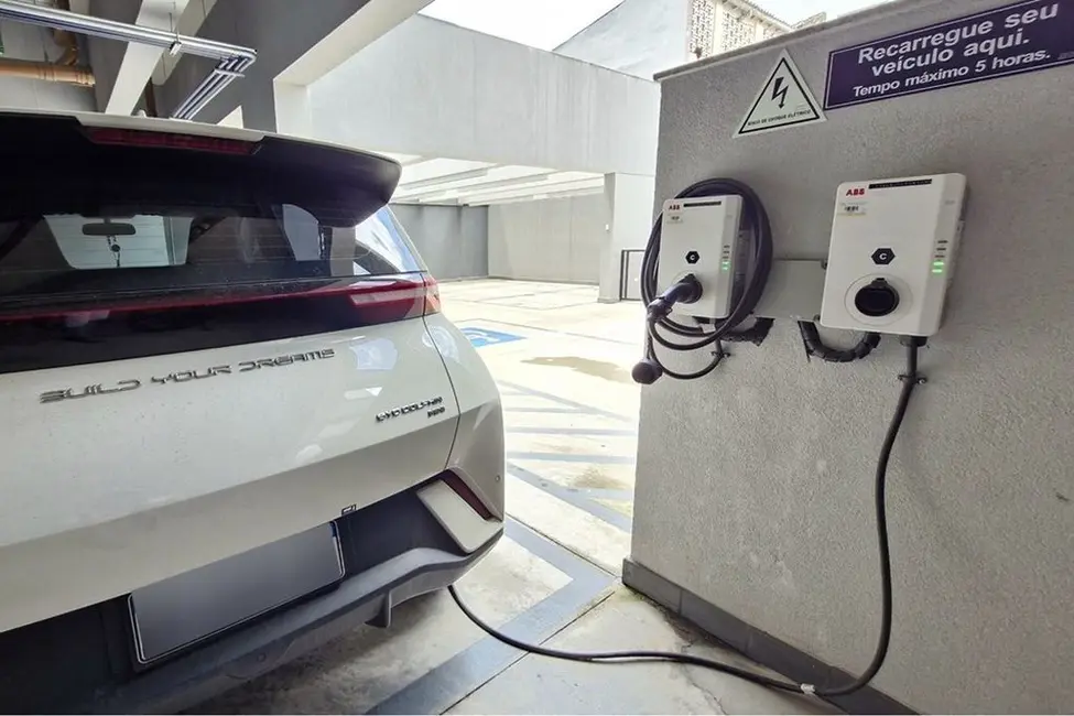 Foto 2 de Apartamento com 1 quarto à venda, 64m2 em Vila Cordeiro, São Paulo - SP