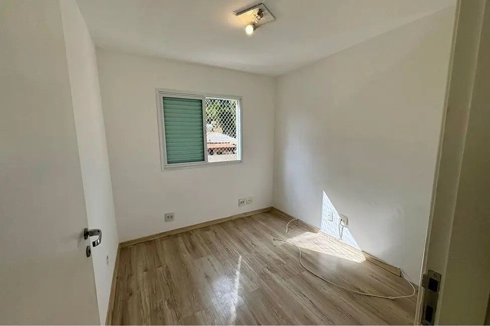 Foto 4 de Apartamento com 3 quartos à venda, 82m2 em Vila Romana, São Paulo - SP