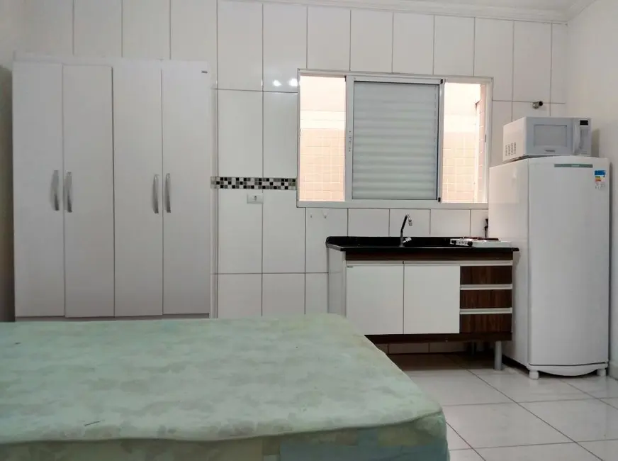 Kitnet com 1 quarto para alugar, 26m2 em Vila São Luís(Zona Oeste), São Paulo - SP - imagem 4 Foto 4 de Kitnet com 1 quarto para alugar, 26m2 em Vila São Luís(Zona Oeste), São Paulo - SP