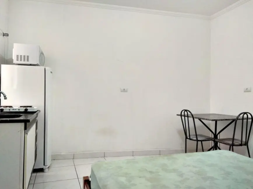 Kitnet com 1 quarto para alugar, 26m2 em Vila São Luís(Zona Oeste), São Paulo - SP - imagem 3 Foto 3 de Kitnet com 1 quarto para alugar, 26m2 em Vila São Luís(Zona Oeste), São Paulo - SP