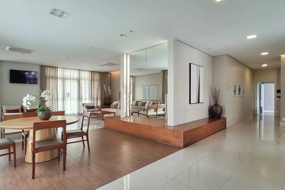 Foto 2 de Apartamento com 2 quartos à venda, 69m2 em Lapa, São Paulo - SP