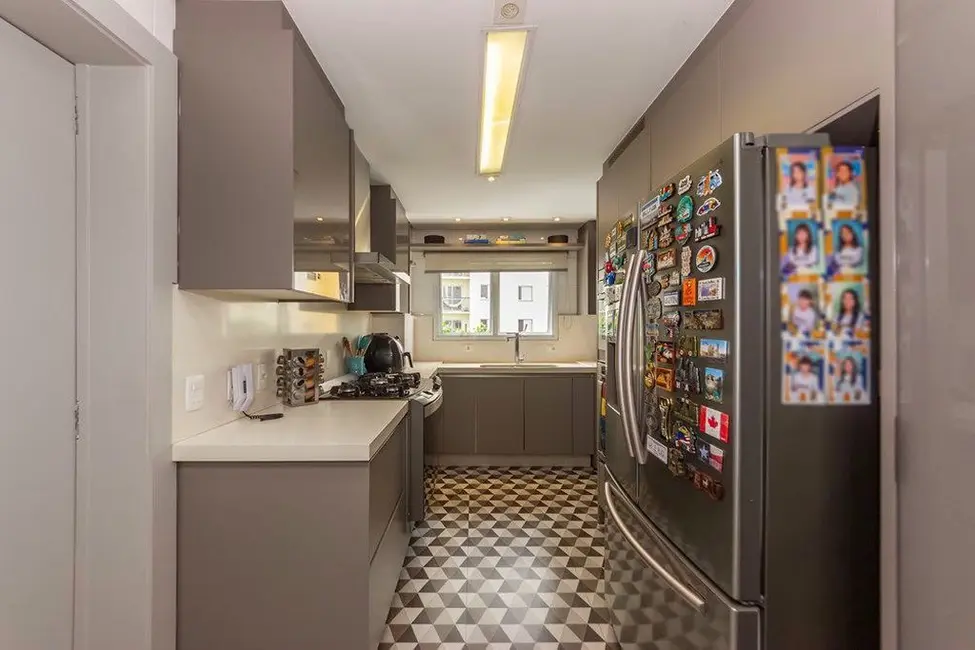 Foto 9 de Apartamento com 3 quartos à venda, 198m2 em São Paulo - SP
