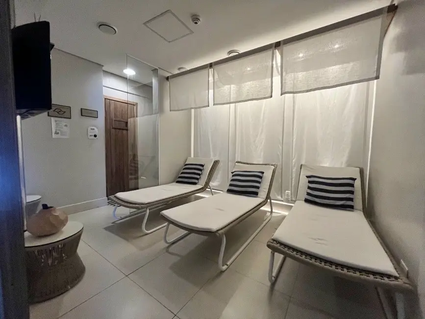 Kitnet com 1 quarto à venda, 24m2 em Gonzaga, Santos - SP - imagem 9 Foto 9 de Kitnet com 1 quarto à venda, 24m2 em Gonzaga, Santos - SP