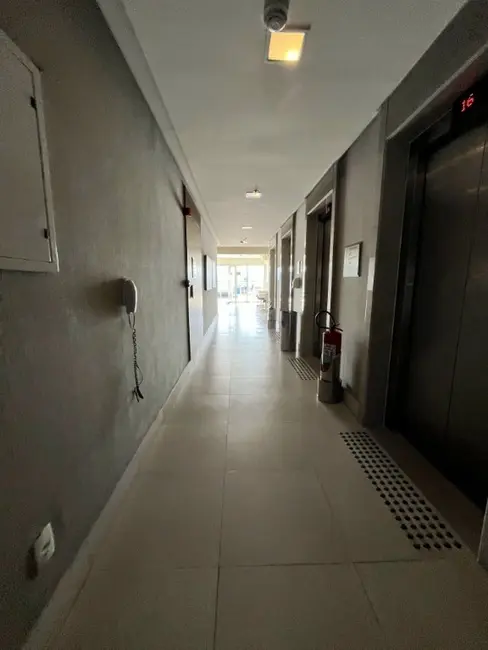 Kitnet com 1 quarto à venda, 36m2 em Gonzaga, Santos - SP - imagem 4 Foto 4 de Kitnet com 1 quarto à venda, 36m2 em Gonzaga, Santos - SP