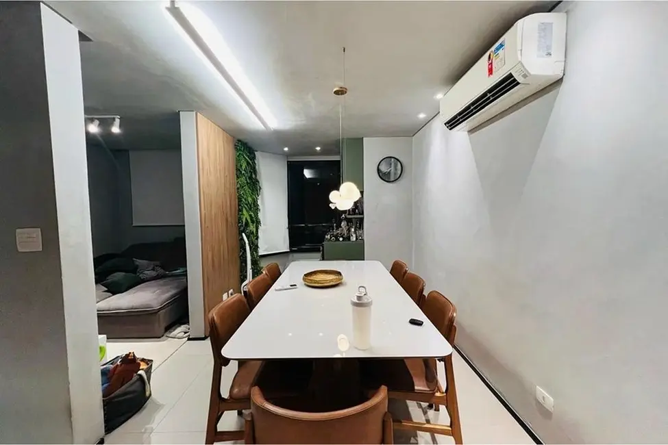Apartamento com 2 quartos à venda, 73m2 em Vila Olímpia, São Paulo - SP - imagem 1 Foto 1 de Apartamento com 2 quartos à venda, 73m2 em Vila Olímpia, São Paulo - SP