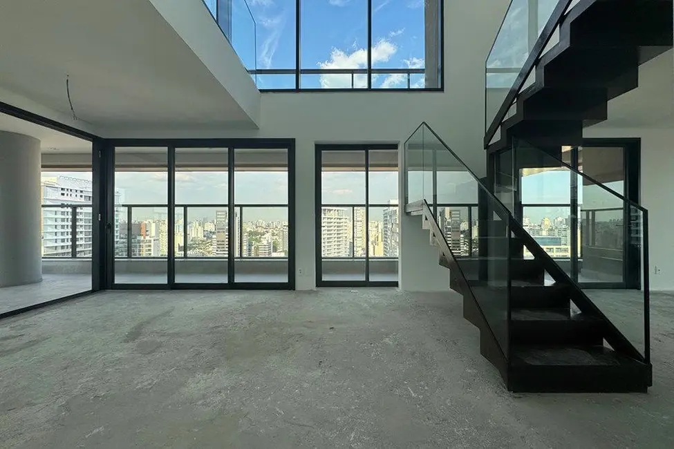 Cobertura com 4 quartos à venda, 281m2 em Moema, São Paulo - SP - imagem 1 Foto 1 de Cobertura com 4 quartos à venda, 281m2 em Moema, São Paulo - SP