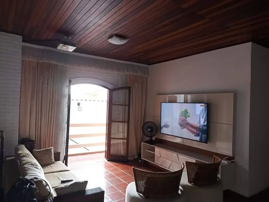 Foto 6 de Casa de Condomínio com 3 quartos à venda, 312m2 em Região Central, Caieiras - SP