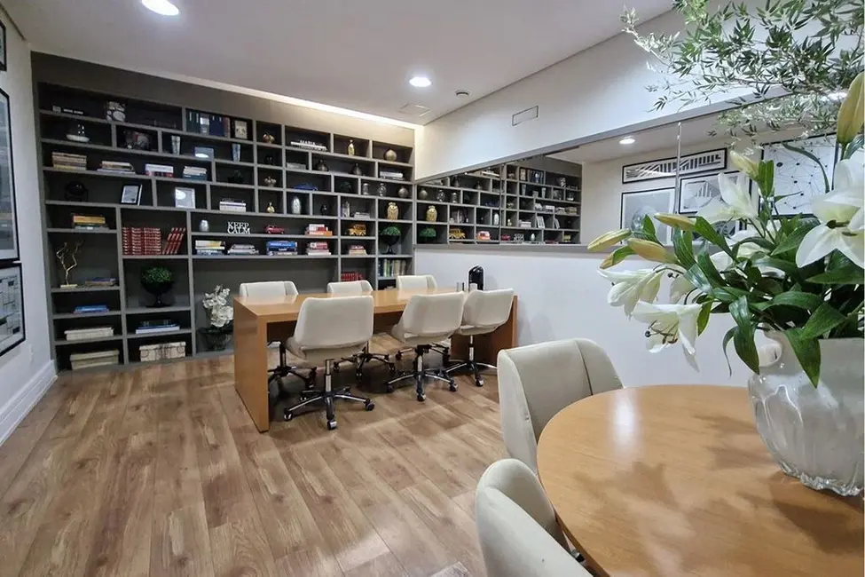 Foto 2 de Apartamento com 2 quartos à venda, 76m2 em Santo Amaro, São Paulo - SP