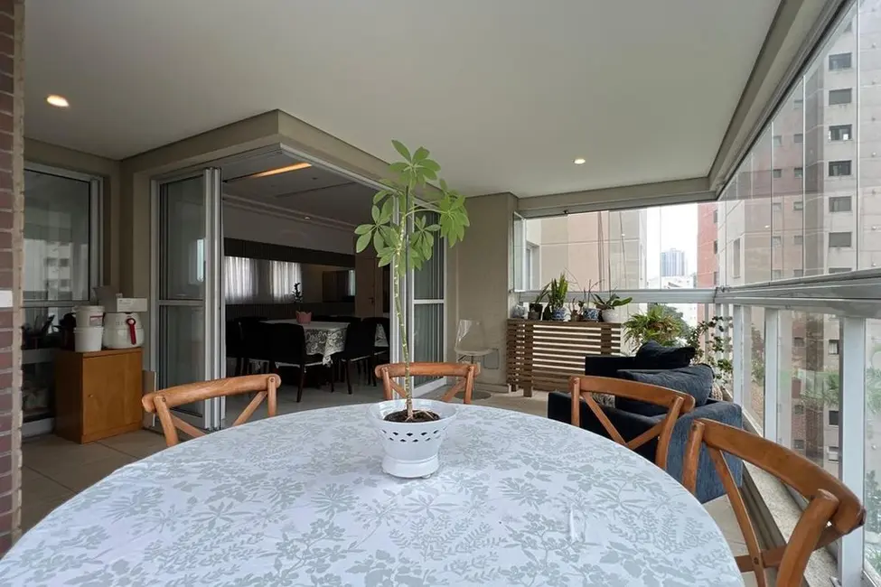 Foto 9 de Apartamento com 3 quartos à venda, 137m2 em Vila Suzana, São Paulo - SP