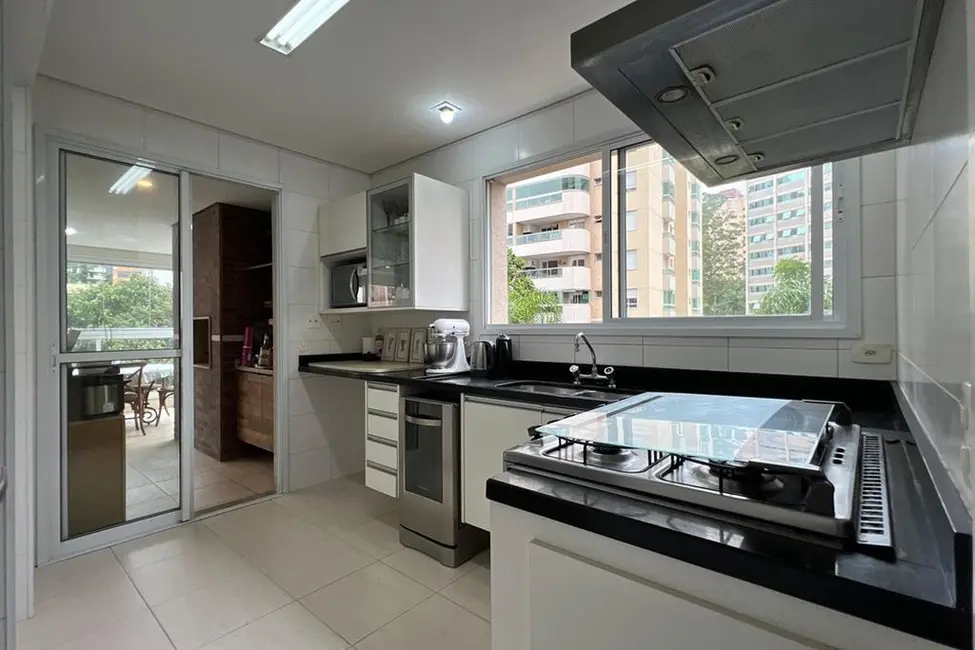 Foto 5 de Apartamento com 3 quartos à venda, 137m2 em Vila Suzana, São Paulo - SP