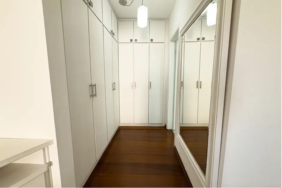 Apartamento com 3 quartos à venda, 177m2 em Santa Paula, Sao Caetano Do Sul - SP - imagem 3 Foto 3 de Apartamento com 3 quartos à venda, 177m2 em Santa Paula, Sao Caetano Do Sul - SP