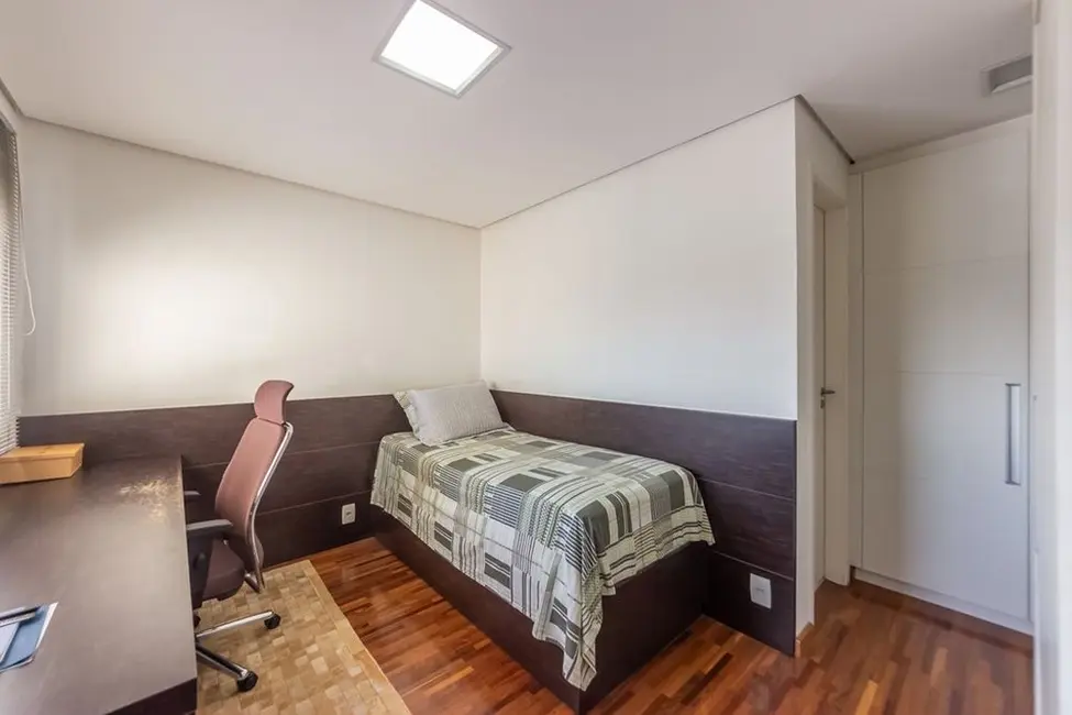 Cobertura com 3 quartos à venda, 285m2 em Santo Amaro, São Paulo - SP - imagem 3 Foto 3 de Cobertura com 3 quartos à venda, 285m2 em Santo Amaro, São Paulo - SP