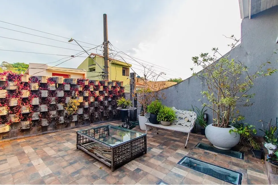 Casa de Condomínio com 3 quartos à venda, 270m2 em Cerâmica, Sao Caetano Do Sul - SP - imagem 2 Foto 2 de Casa de Condomínio com 3 quartos à venda, 270m2 em Cerâmica, Sao Caetano Do Sul - SP