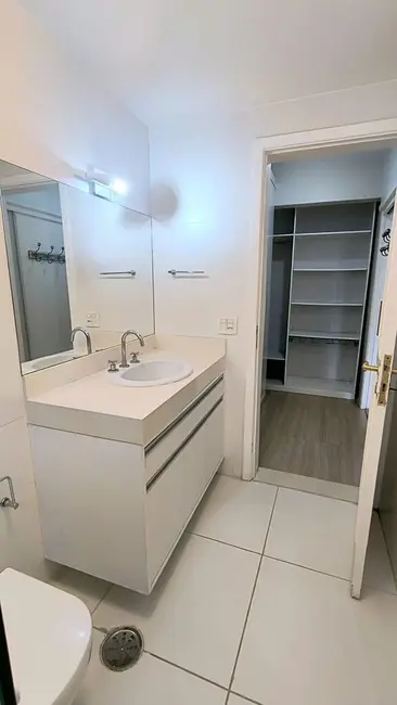 Foto 5 de Apartamento com 3 quartos à venda, 154m2 em Itaim Bibi, São Paulo - SP