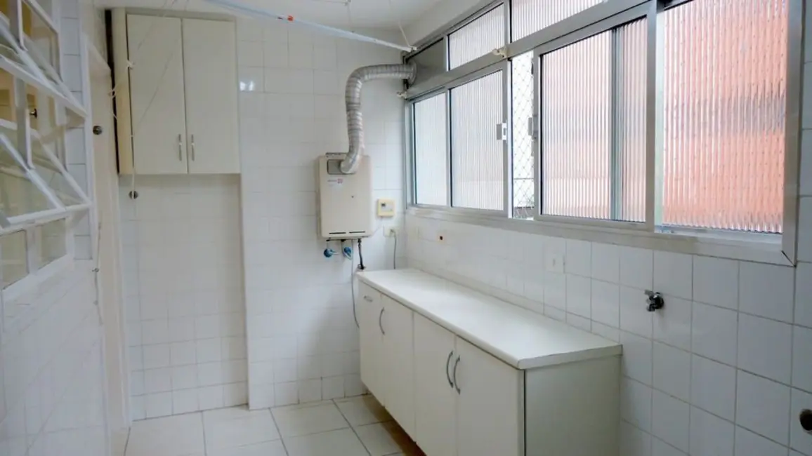 Foto 2 de Apartamento com 3 quartos à venda, 154m2 em Itaim Bibi, São Paulo - SP