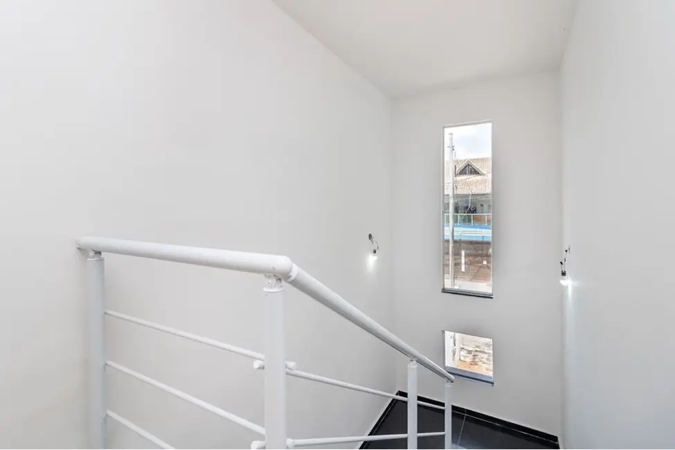 Foto 5 de Casa de Condomínio com 3 quartos à venda, 192m2 em Parque São Vicente, Maua - SP