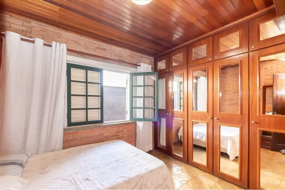 Foto 5 de Casa de Condomínio com 4 quartos à venda, 350m2 em Vila Guarani (Z Sul), São Paulo - SP