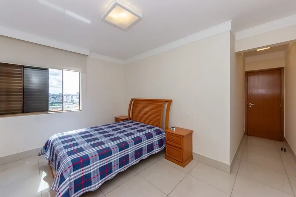 Foto 6 de Apartamento com 3 quartos à venda, 160m2 em Santo Antônio, Sao Caetano Do Sul - SP