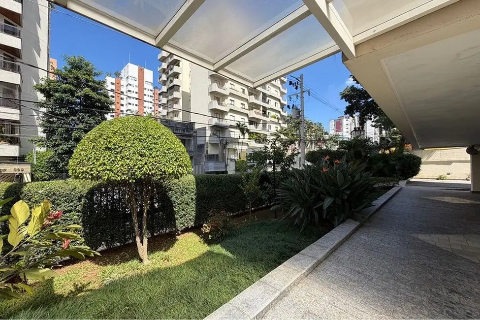 Foto 2 de Apartamento com 2 quartos à venda, 69m2 em Real Parque, São Paulo - SP