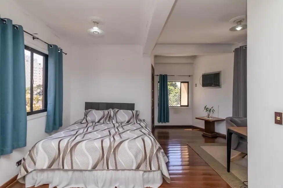 Casa de Condomínio com 5 quartos à venda, 500m2 em Vila Indiana, São Paulo - SP - imagem 9 Foto 9 de Casa de Condomínio com 5 quartos à venda, 500m2 em Vila Indiana, São Paulo - SP