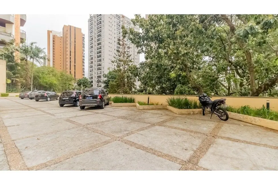 Foto 4 de Apartamento com 2 quartos à venda, 75m2 em Vila Suzana, São Paulo - SP