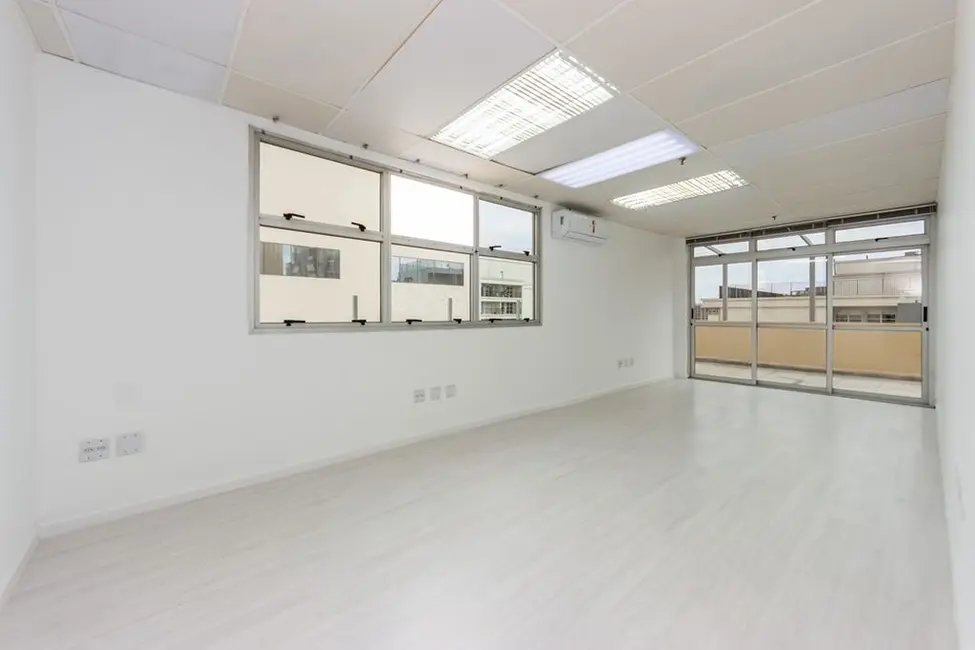 Foto 2 de Sala Comercial à venda, 211m2 em Moema, São Paulo - SP