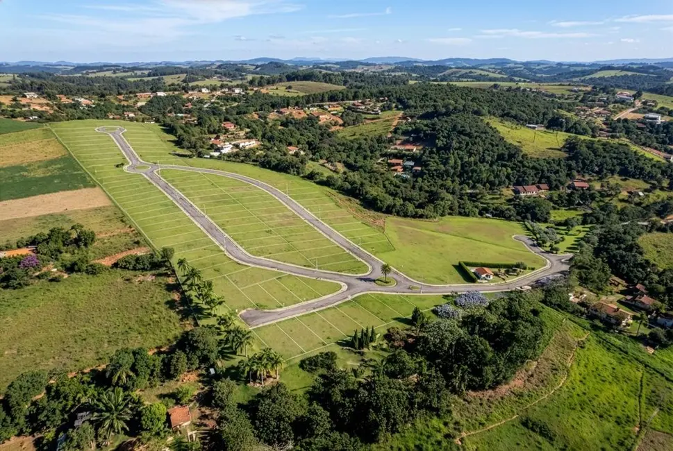 Foto 4 de Terreno / Lote à venda, 600m2 em Piracaia - SP