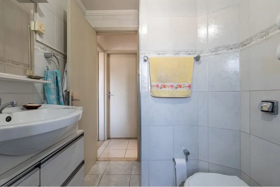 Foto 2 de Apartamento com 2 quartos à venda, 70m2 em Moema, São Paulo - SP