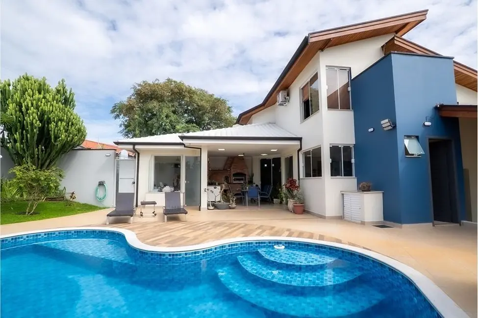 Casa de Condomínio com 4 quartos à venda, 225m2 em Chácara Areal, Indaiatuba - SP - imagem 9 Foto 9 de Casa de Condomínio com 4 quartos à venda, 225m2 em Chácara Areal, Indaiatuba - SP
