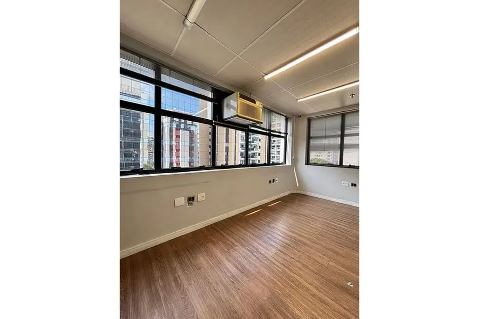 Foto 2 de Sala Comercial à venda, 40m2 em Indianópolis, São Paulo - SP