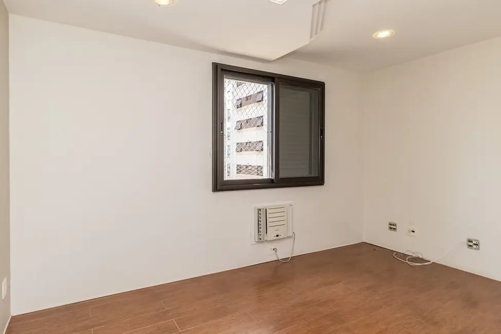 Foto 8 de Apartamento com 4 quartos à venda, 232m2 em Indianópolis, São Paulo - SP