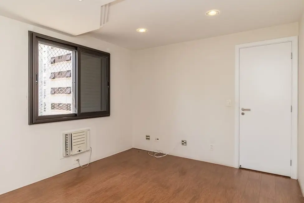 Foto 7 de Apartamento com 4 quartos à venda, 232m2 em Indianópolis, São Paulo - SP