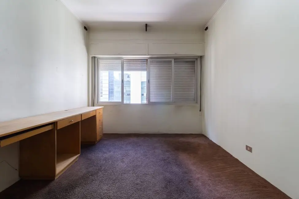 Apartamento com 3 quartos à venda, 169m2 em Bela Vista, São Paulo - SP - imagem 2 Foto 2 de Apartamento com 3 quartos à venda, 169m2 em Bela Vista, São Paulo - SP