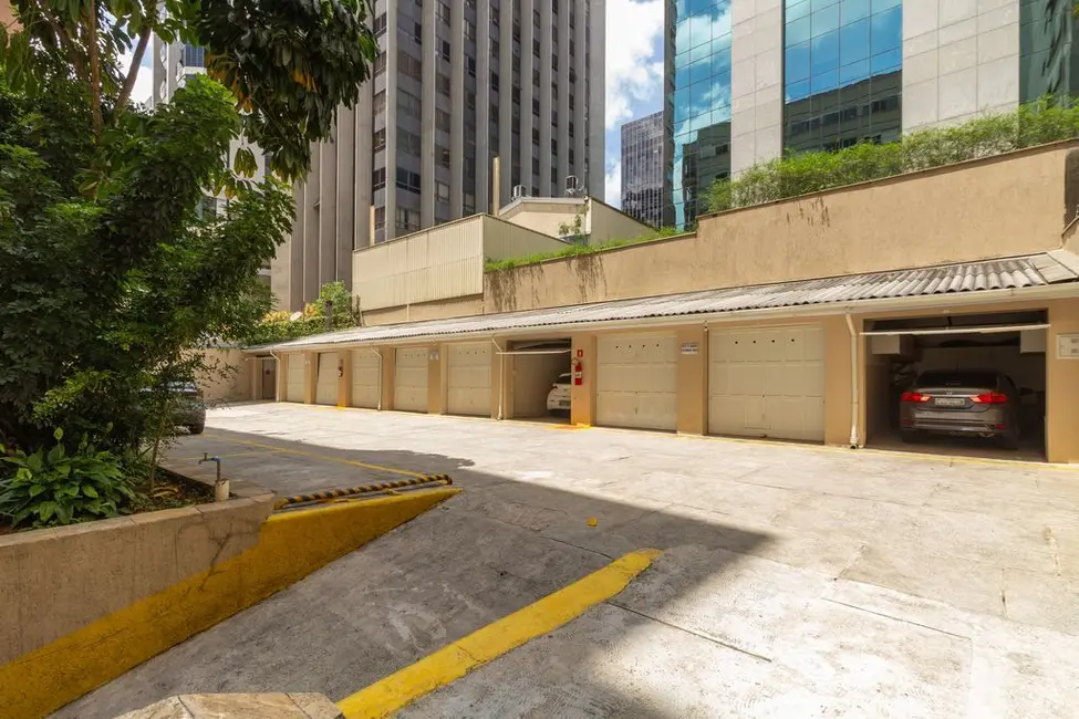 Apartamento com 3 quartos à venda, 169m2 em Bela Vista, São Paulo - SP - imagem 4 Foto 4 de Apartamento com 3 quartos à venda, 169m2 em Bela Vista, São Paulo - SP