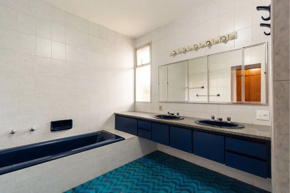 Foto 2 de Casa de Condomínio com 3 quartos à venda, 590m2 em Pacaembu, São Paulo - SP