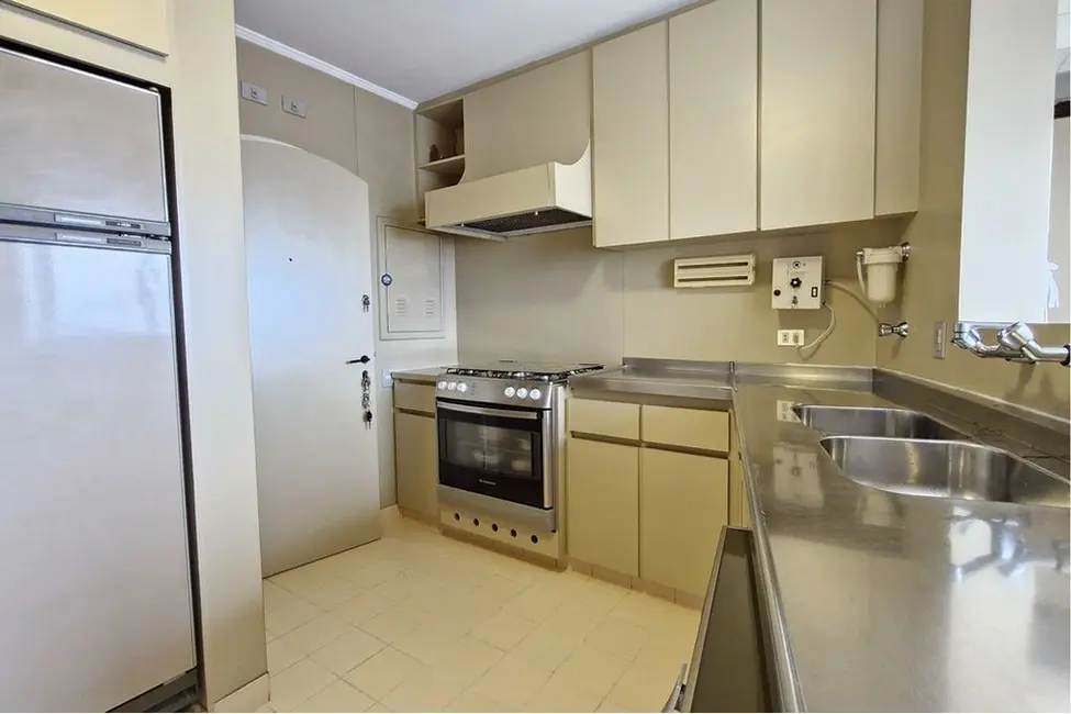 Foto 2 de Apartamento com 3 quartos à venda, 224m2 em Alto de Pinheiros, São Paulo - SP