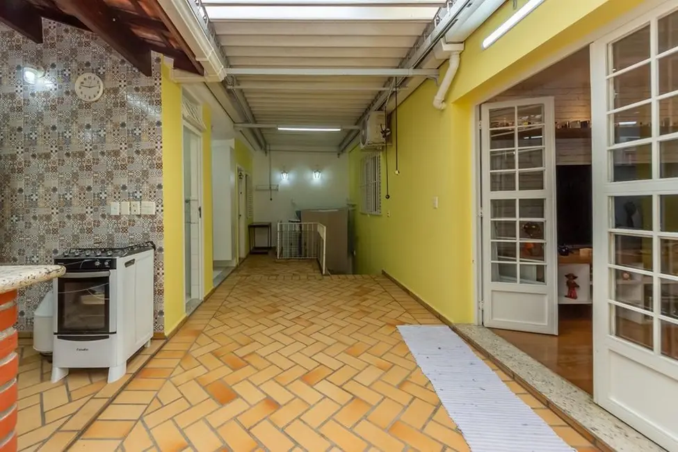 Foto 9 de Casa de Condomínio com 3 quartos à venda, 147m2 em Cupecê, São Paulo - SP