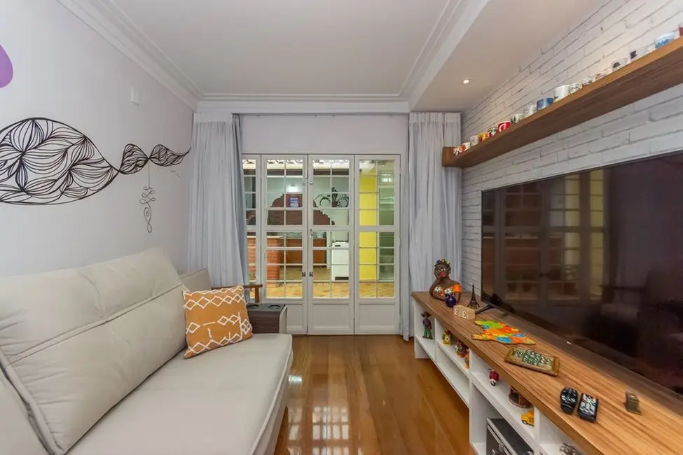 Foto 3 de Casa de Condomínio com 3 quartos à venda, 147m2 em Cupecê, São Paulo - SP