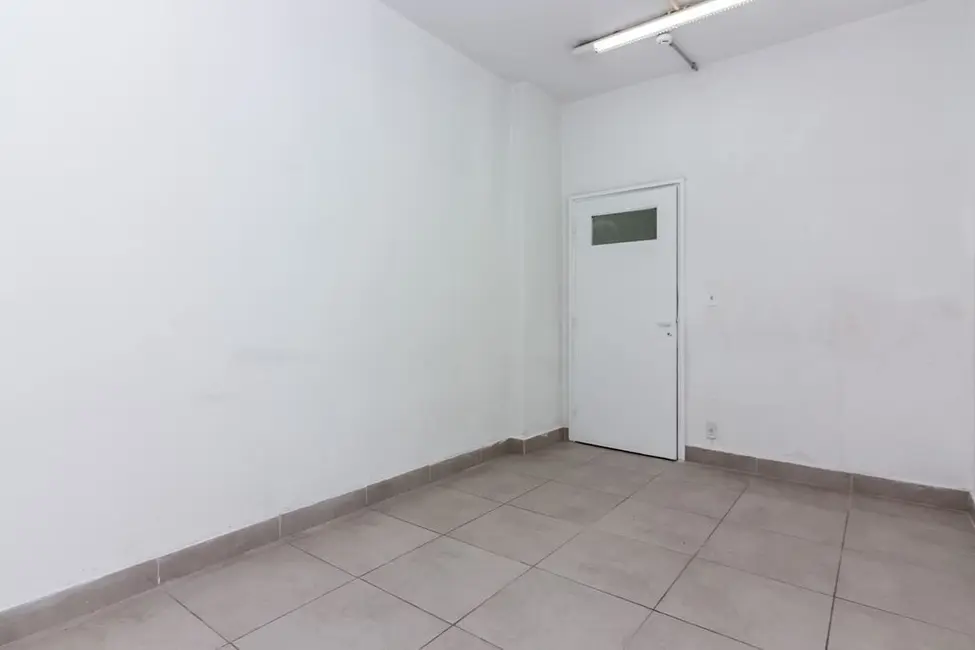 Sala Comercial à venda, 84m2 em República, São Paulo - SP - imagem 2 Foto 2 de Sala Comercial à venda, 84m2 em República, São Paulo - SP