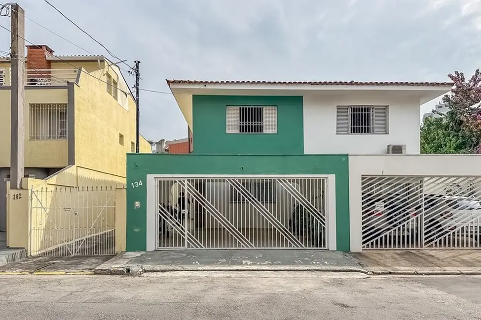 Casa de Condomínio com 3 quartos à venda, 230m2 em Chácara Santo Antônio (Zona Sul), São Paulo - SP - imagem 1 Foto 1 de Casa de Condomínio com 3 quartos à venda, 230m2 em Chácara Santo Antônio (Zona Sul), São Paulo - SP