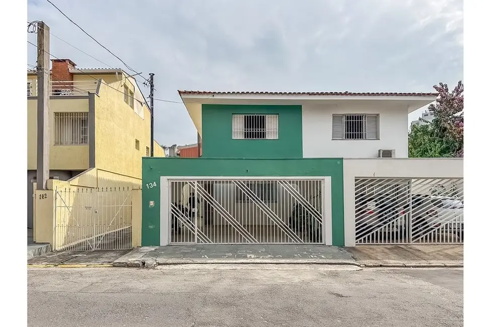 Casa de Condomínio com 3 quartos à venda, 230m2 em Chácara Santo Antônio (Zona Sul), São Paulo - SP - imagem 2 Foto 2 de Casa de Condomínio com 3 quartos à venda, 230m2 em Chácara Santo Antônio (Zona Sul), São Paulo - SP