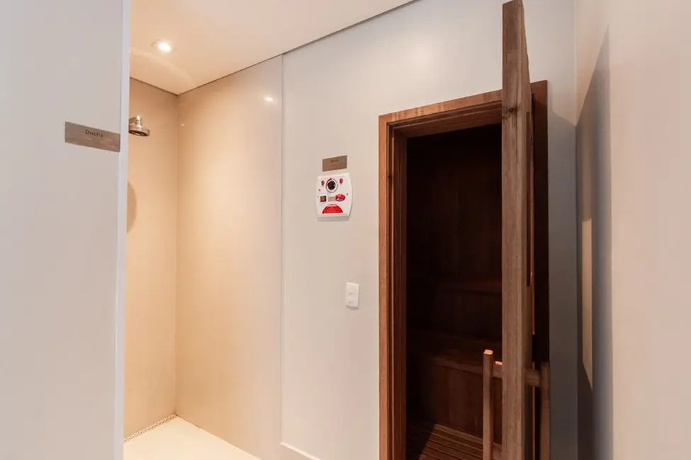 Foto 3 de Apartamento com 4 quartos à venda, 216m2 em Campo Belo, São Paulo - SP