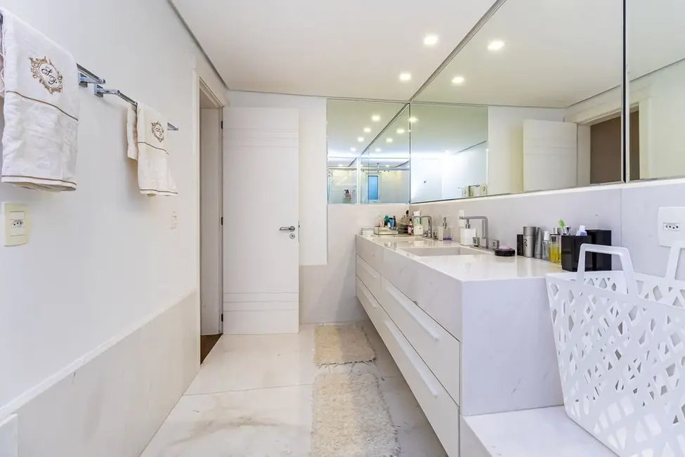 Foto 3 de Apartamento com 2 quartos à venda, 61m2 em Água Branca, São Paulo - SP